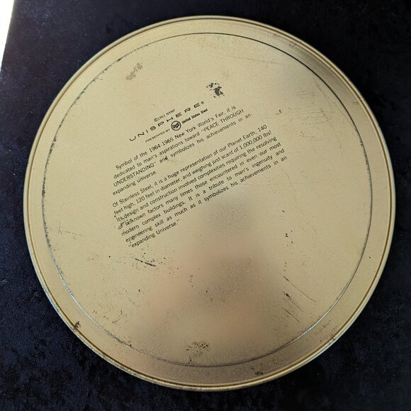 New York World's Fair 1964-65 UNISPHERE 11.5 Metal Tray Plate Souvenir VINTAGE - Picture 2 of 3